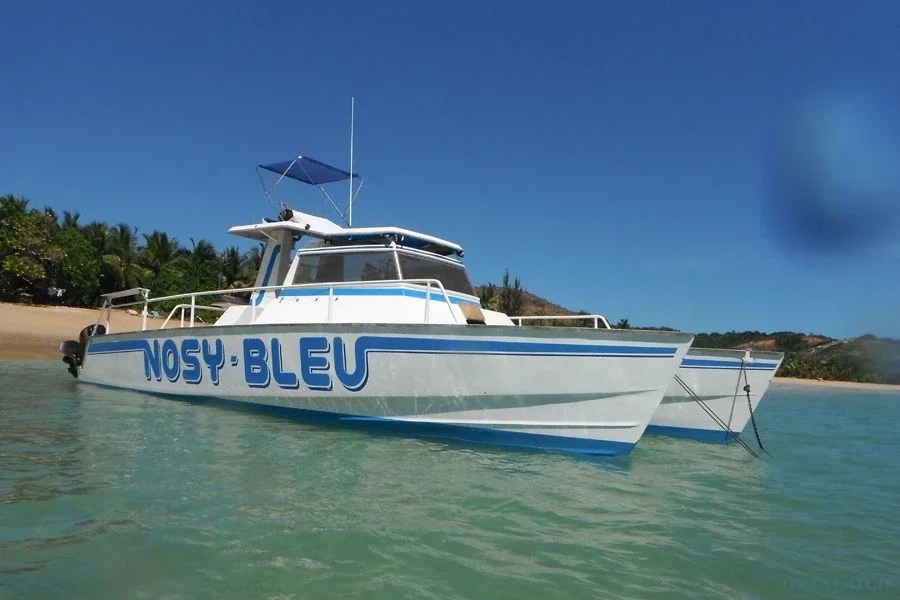 Catamaran Nosy Bleu