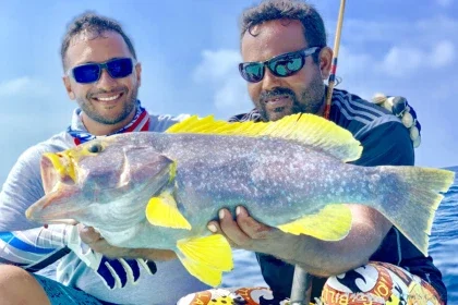 Game fisher charter speedboat 